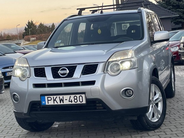 Nissan X-Trail 2.0 dCi SE Friss vizsga.kapcsolh...