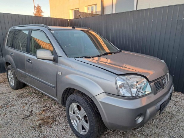 Nissan X-Trail 2.2 Di Comfort Plus (P2) Áron AL...
