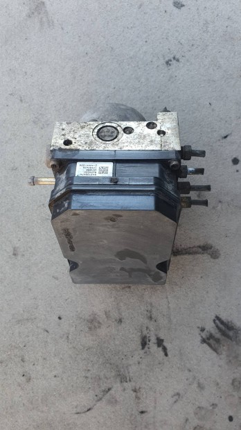 Nissan X-Trail ABS kocka