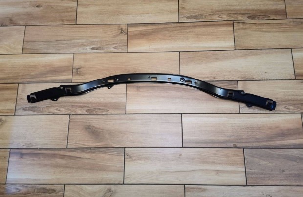 Nissan X Trail T30 Első lökhárítótartó konzol. 2003/12-2013