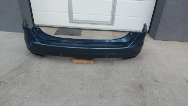 Nissan X-Trail T32 H�ts� l�kh�r�t�. 