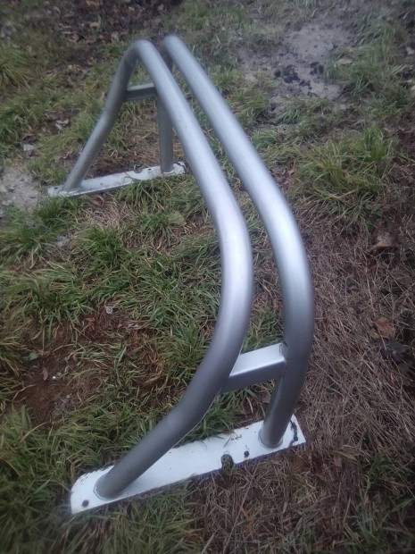 Nissan, pickup buk�cs�