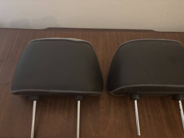 Nissan almera n16 fejt�mlak