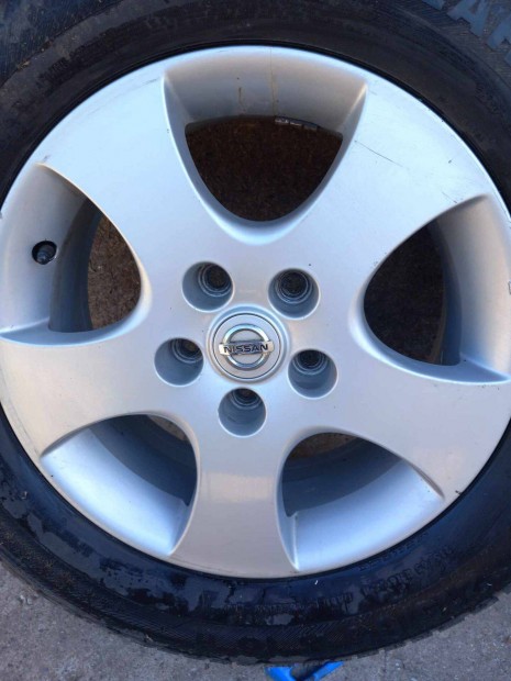 Nissan alufelni 16"