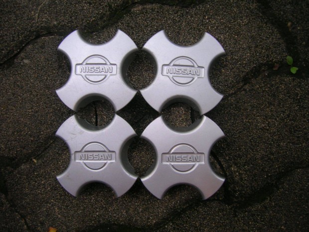 Nissan alufelni kupak / porvédő