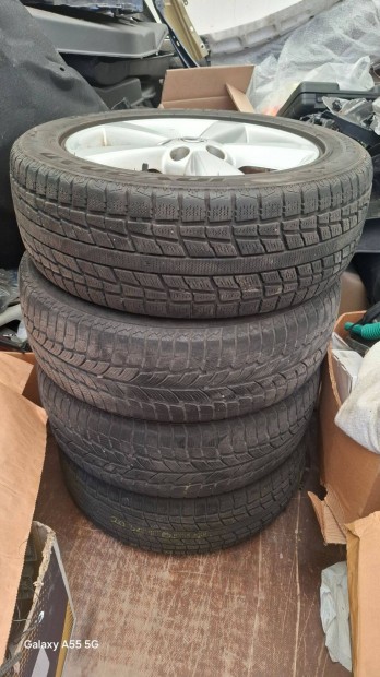 Nissan gyári felni 17" 5x114,3
