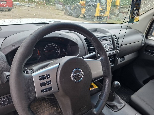 Nissan navara 4 wd,jó állapotban eladó!