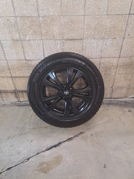 Nissan oem felnik 5x114,3. ET35