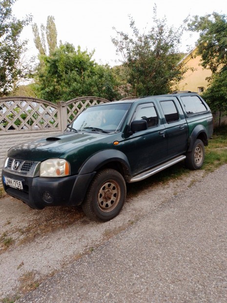 Nissan pick up 2.5 Dc 4WD