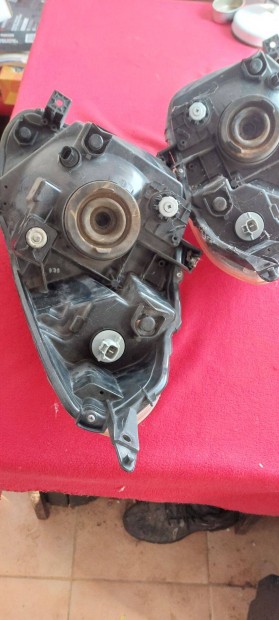 Nissan pixo els�l�mpa,bontott,jobb,bal,�ll�t� motor n�lk�l 30000ft