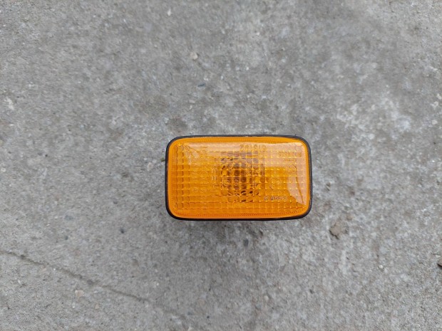 Nissan sunny, bluebird, primera gyári bal index foglalattal együtt