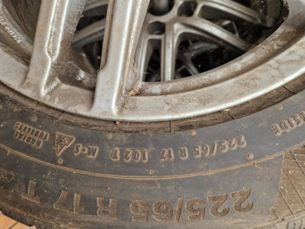 Nissan téli kerék készlet