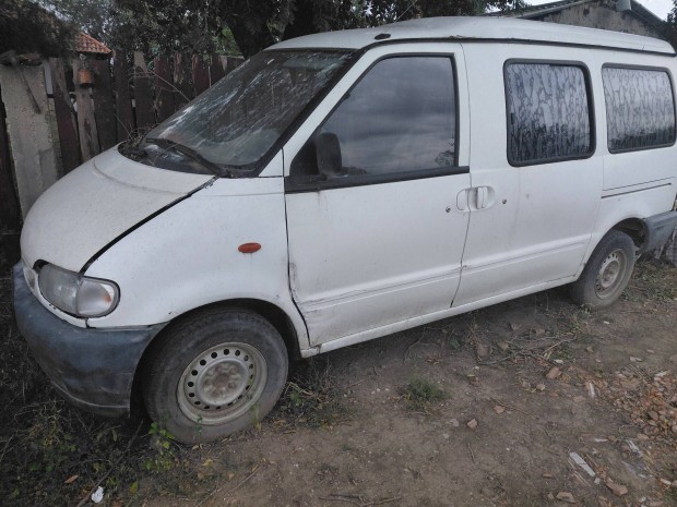Nissan vanette 