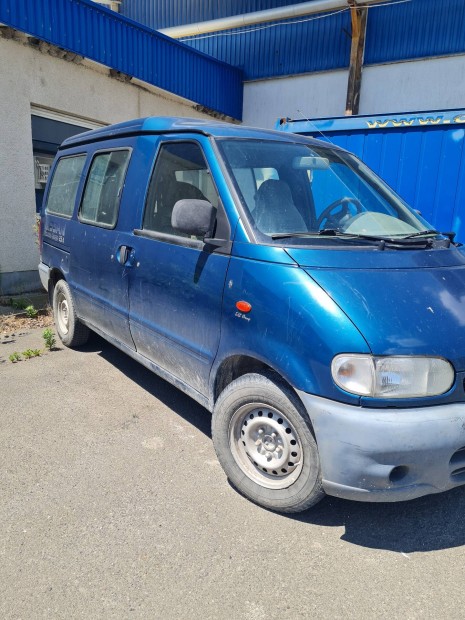 Nissan vanette 