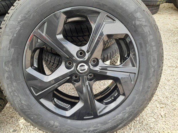 Nissan x-trail Toyota rav4 rav 4 gyri alufelni 5x114,3 17"