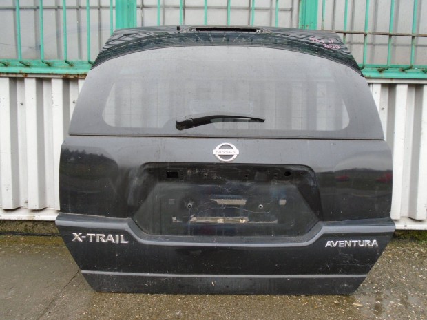 Nissan x-trail hátsó ajtó kompletten eladó! T31 2008-2014-ig