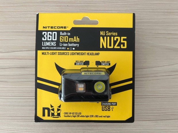 Nitecore NU25 Fejlmpa 360 Lumen (Fekete)