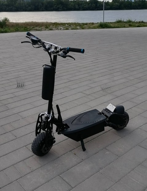 Nitro scooter xe 48V 1000w 