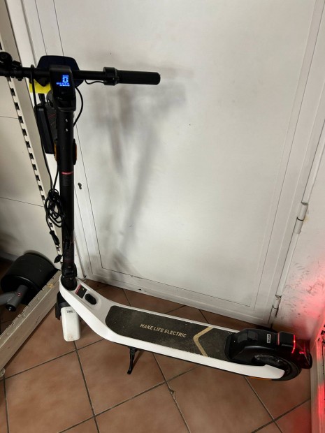 Niu Kqi2 elektromos roller