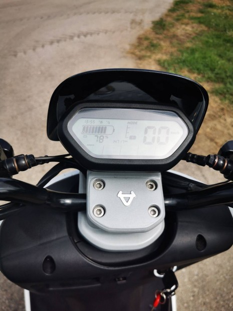 Niu elektromos motor