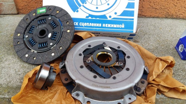 Niva kuplungszerkezet szett orosz �j