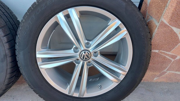 Nnn 2 Gyri VW Tigun II. 5NA /Sebring/18" alufelni,Tligumi