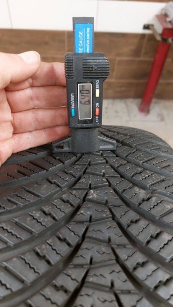 Nnn Elad, Faklen Euroall Season AS210 205/55r17