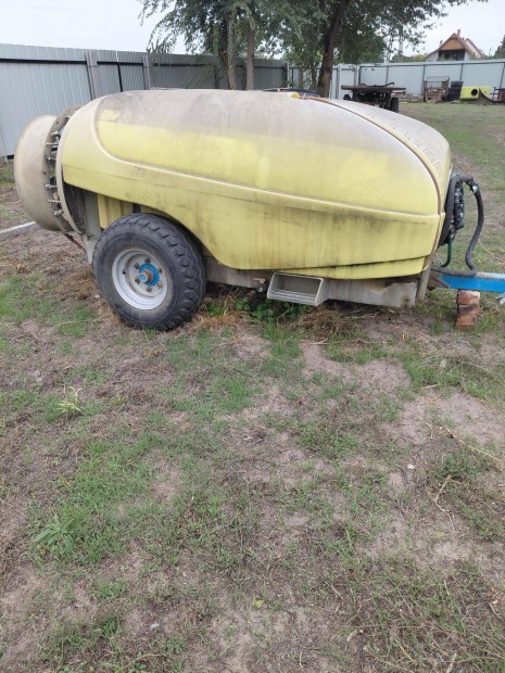 Nobili 2000 axil ltetvny permetez