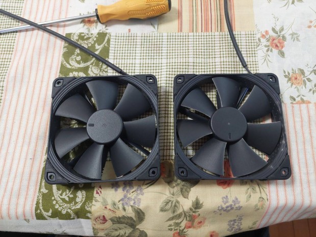 Noctua NF-F12 industrialppc-3000 PWM 120mm - 1db! - Foxpost az rban