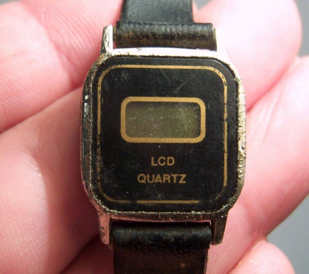 Ni Karra LCD Quartz (hinyos, srlt, teszteletlen)