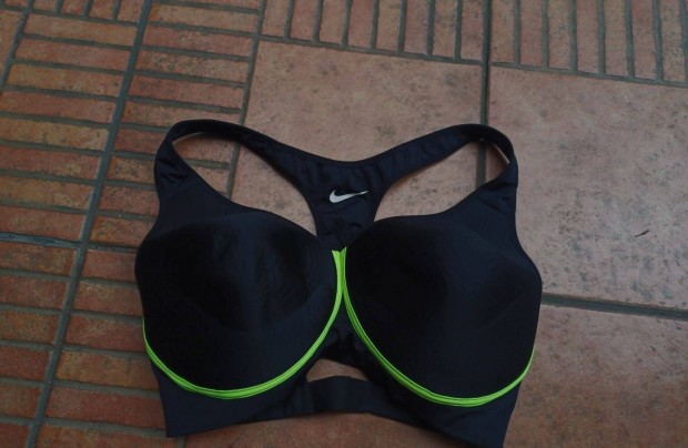 Ni Nike sport melltart S M