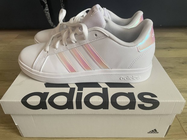 Ni adidas cip
