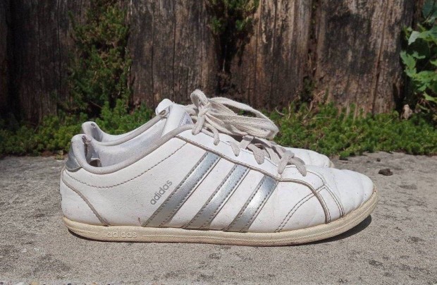 Ni adidas cip 38-as hasznlt llapotban elad Debrecenben