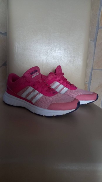 Ni adidas cloudfoam sity sportcip 