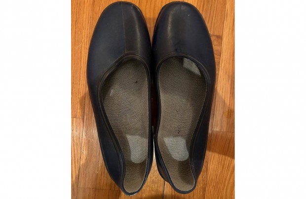 N�i gumicip� s�t�tk�k 40-es m�retben