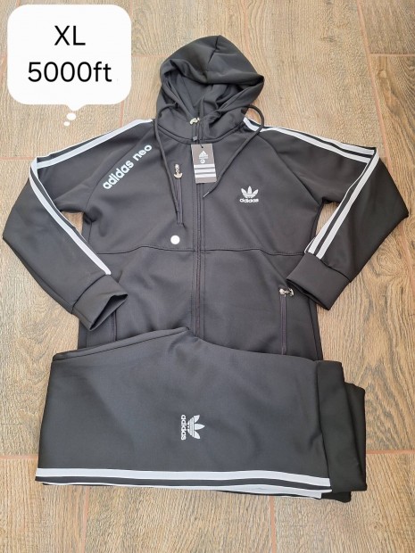 Női melegítő XL