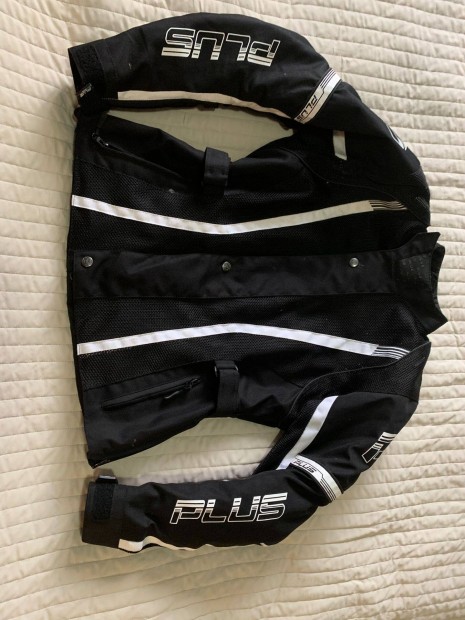 N�i ny�ri motoros dzseki elad�