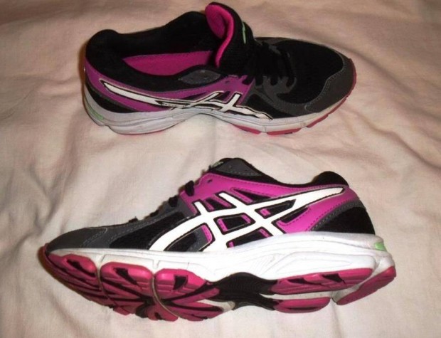 Ni sznes Asics sport cip ujj