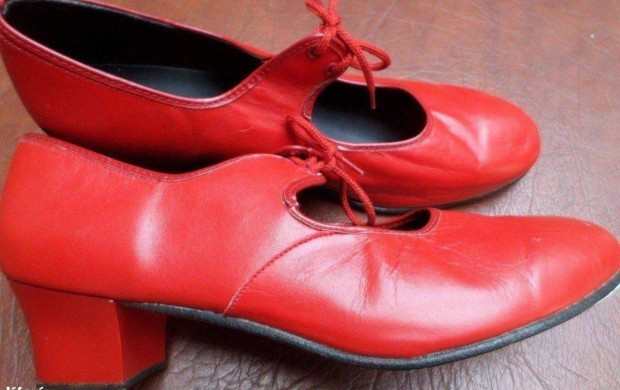 N�i t�ncos cip� �j val�di b�r