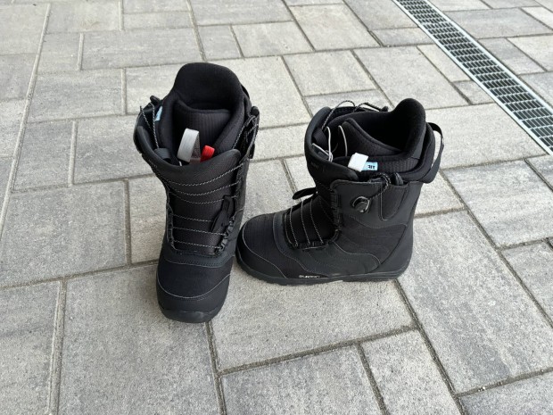 Női vagy gyermek snowboard bakancs