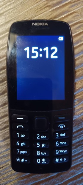 Nokia210 . Mobiltelefon. 