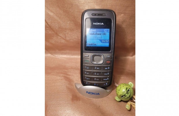 Nokia 1208 Fggetlen mobiltelefon