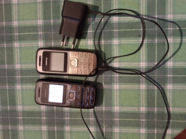 Nokia 1208 Tmobil 2db Egytt Elad. 1.500 ft /db j Telefont Kaptam