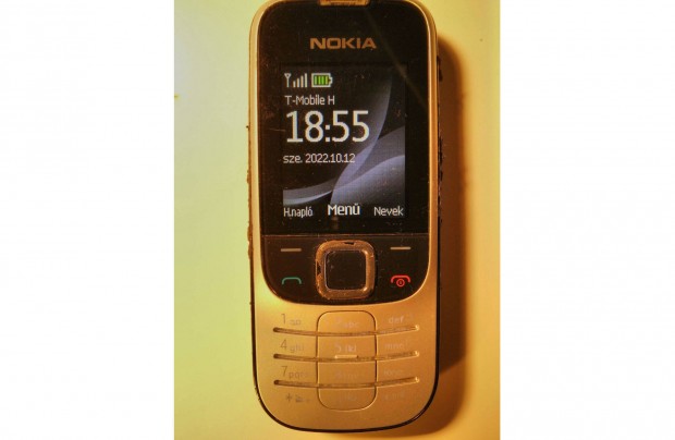 Nokia 2330c-2 Telekomos retro mobiltelefon, aksi hibs +trtnelmi SMS