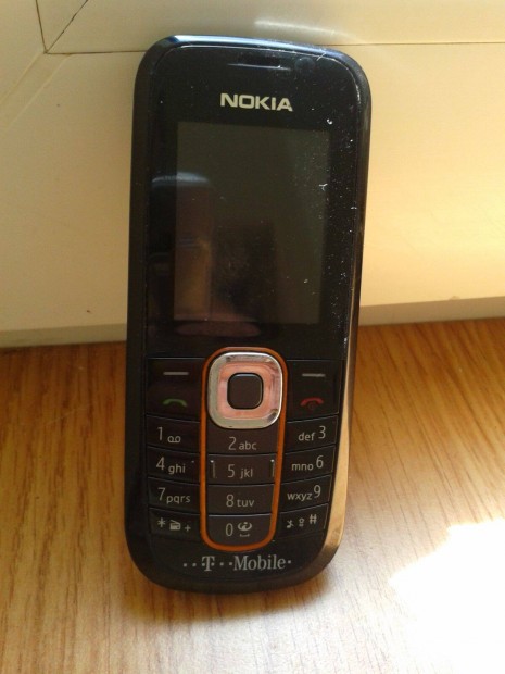 Nokia 2600 nyomgombos hagyomnyos mobiltelefon Yette tltvel