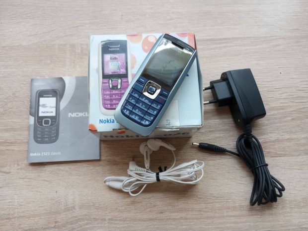 Nokia 2626 mobiltelefon tltvel