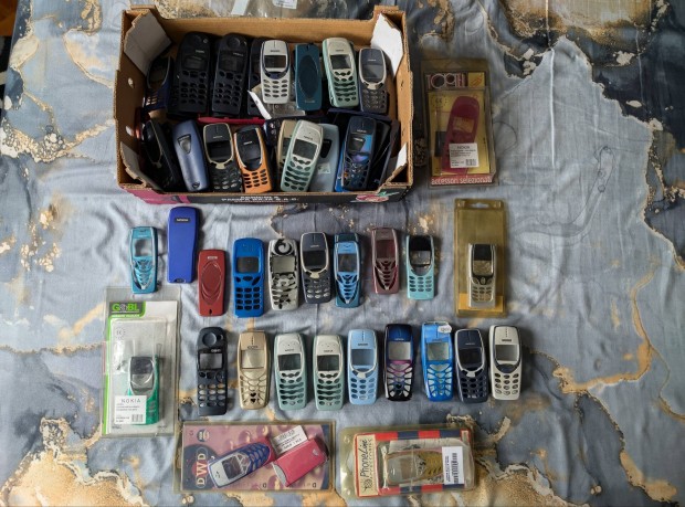 Nokia 3310 , 3330 , 3410 , 3510 , 5110 , 7210