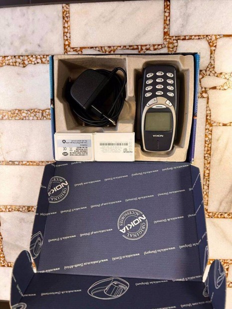 Nokia 3310 dobozban tltvel