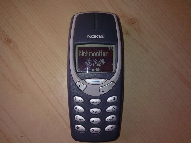 Nokia 3310 egyedi menvel, inverz kijelz hvs id kijelzs stb