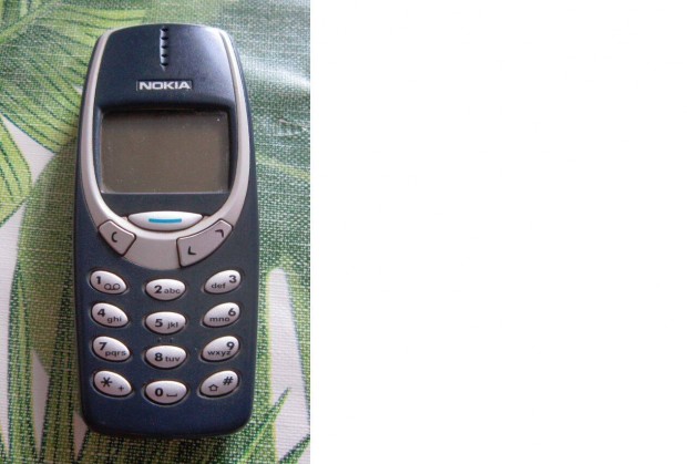 Nokia 3310 rgi telefon akkuval. Nem tlt, alkatrsznek! * MPL 1435